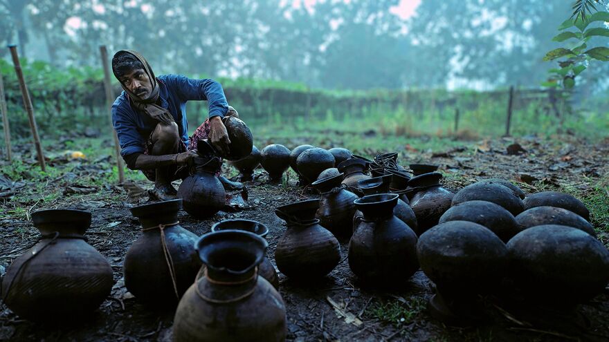Cleaning the pots