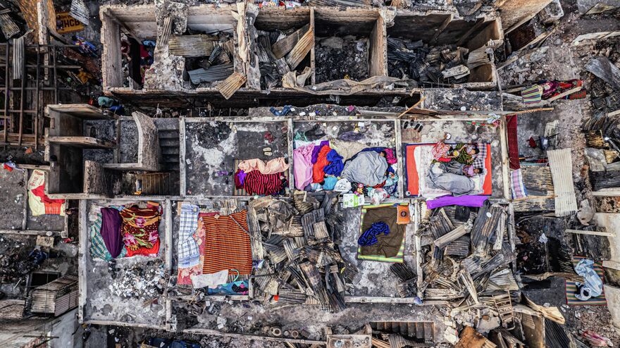 A roof of sky, a floor of ash